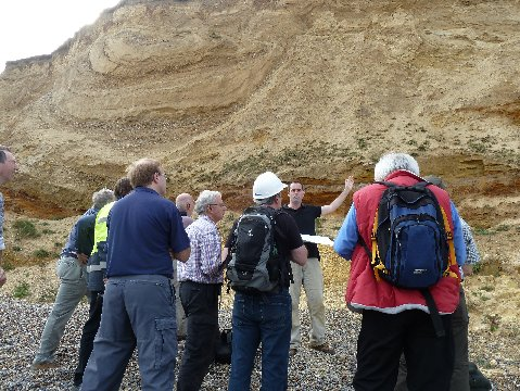 Examining the Weybourne Crag with Dr Ian Candy